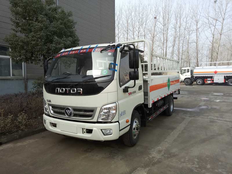 福田奧鈴4.1米(藍(lán)牌)氣瓶車